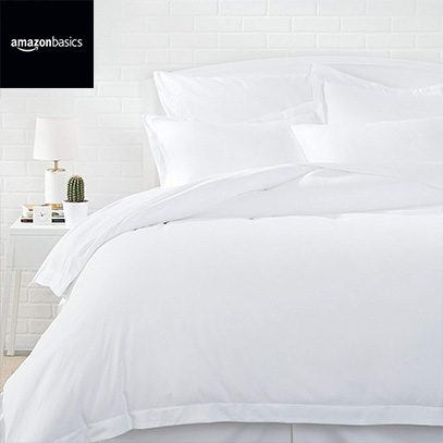 amazon basics product image of a white duvet